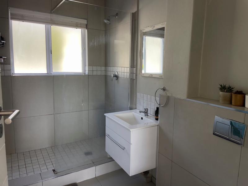 To Let 2 Bedroom Property for Rent in Camps Bay Western Cape